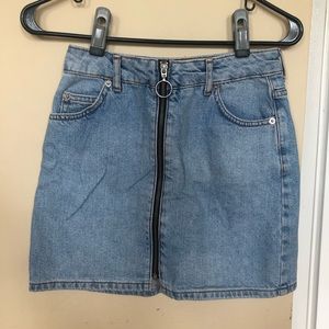 mini denim skirt with black and silver zipper